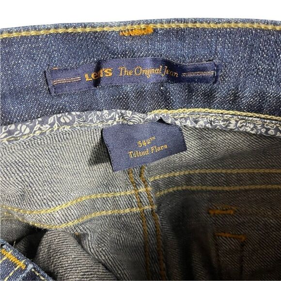 Levi's The Original Jean Tilted Flare Blue Jeans - Picture 5 of 10